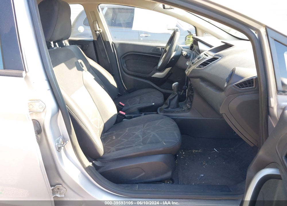 2011 FORD FIESTA SE VIN: 3FADP4EJ5BM221329