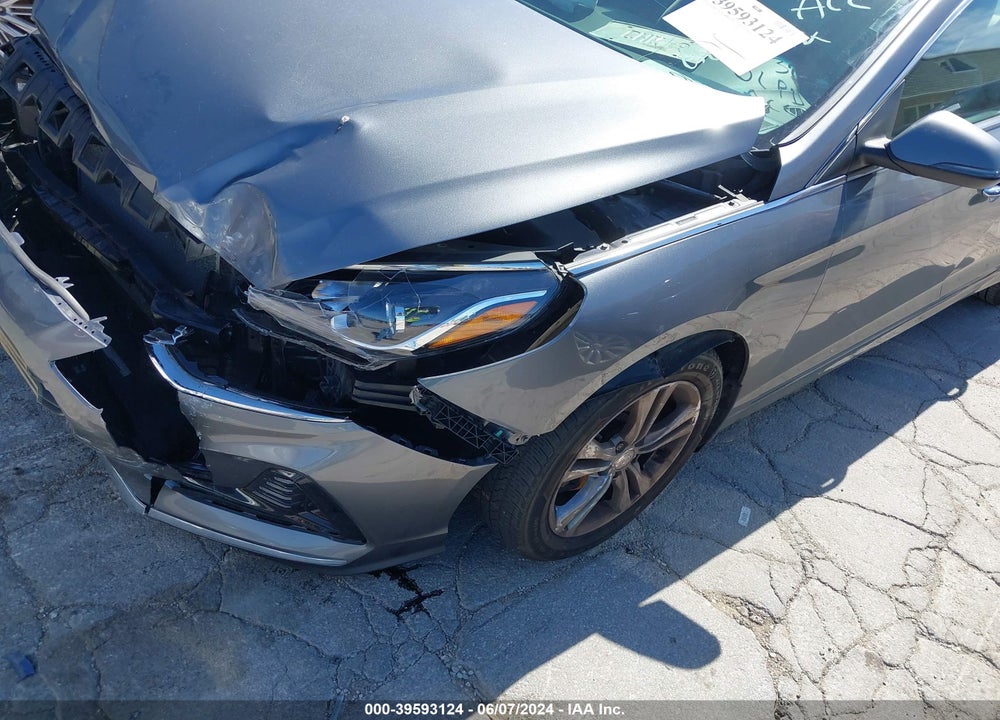 2018 HYUNDAI SONATA SEL VIN: 5NPE34AF6JH650530