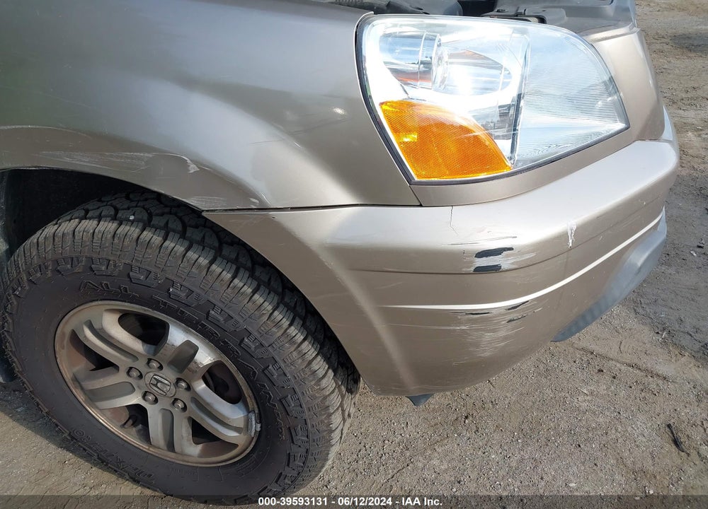 2004 HONDA PILOT EX VIN: 2HKYF18414H612067