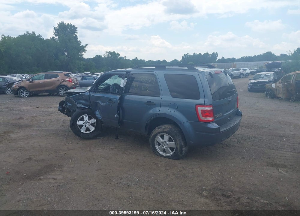 2011 FORD ESCAPE XLT VIN: 1FMCU9DG1BKC38021