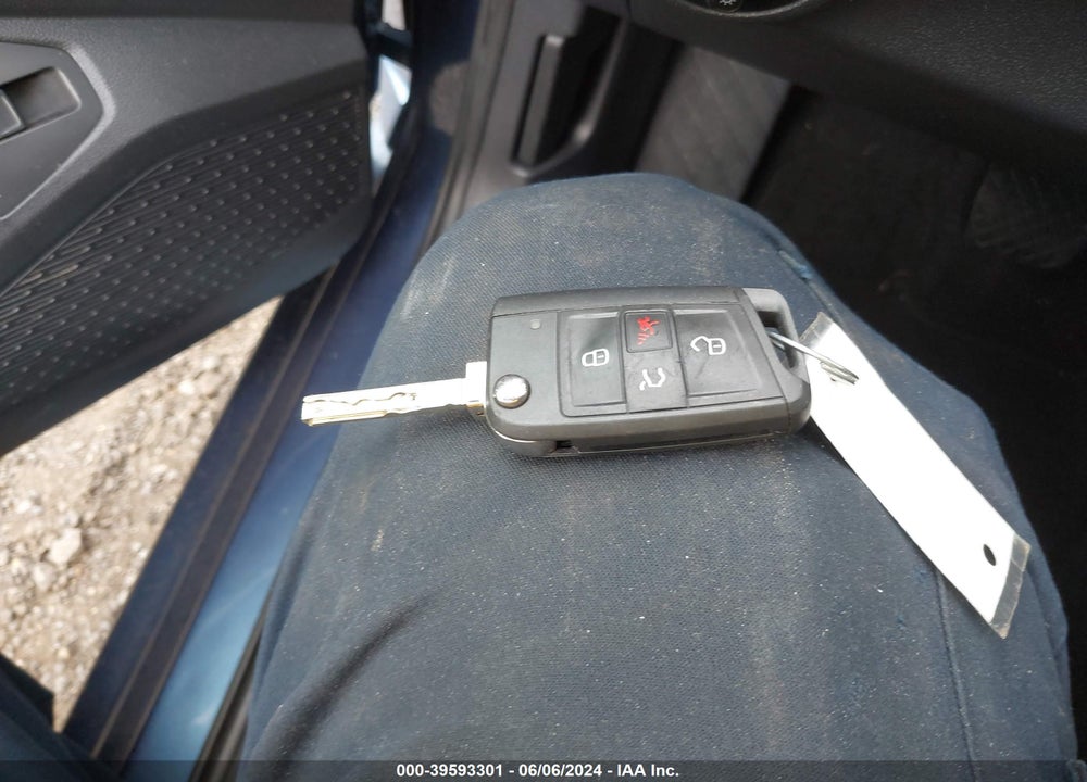 2019 VOLKSWAGEN JETTA VIN: 3VWC57BU8KM055798