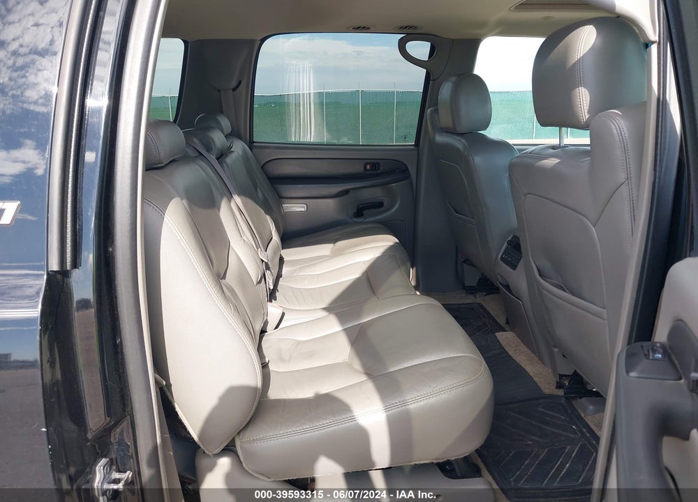 2003 CHEVROLET SUBURBAN 1500 Z71 VIN: 3GNFK16Z13G282219