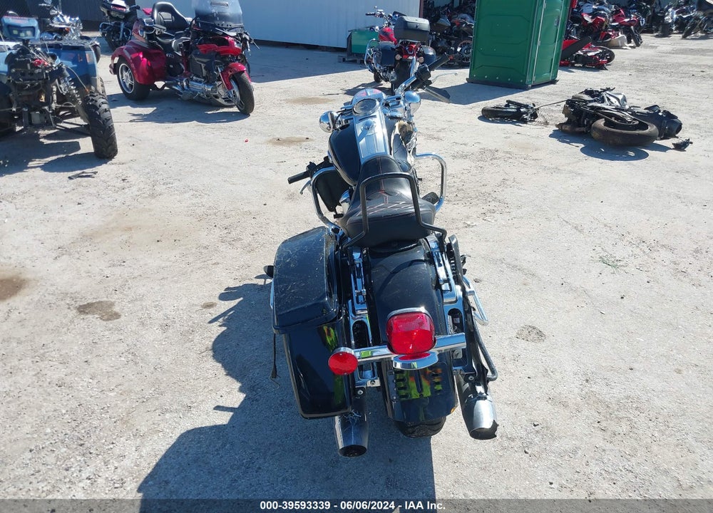 2021 HARLEY-DAVIDSON FLHR VIN: 1HD1FBC15MB665844