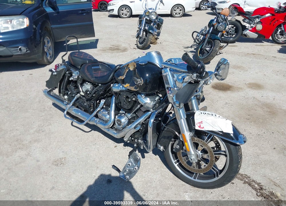 2021 HARLEY-DAVIDSON FLHR VIN: 1HD1FBC15MB665844