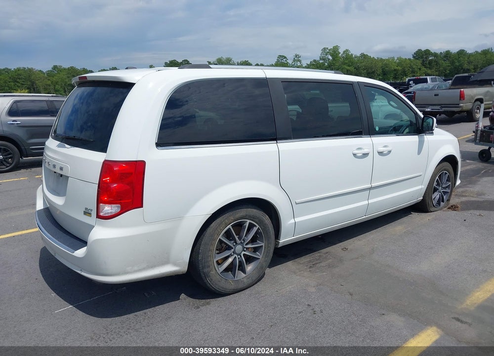 2017 DODGE GRAND CARAVAN SXT VIN: 2C4RDGCG9HR606282