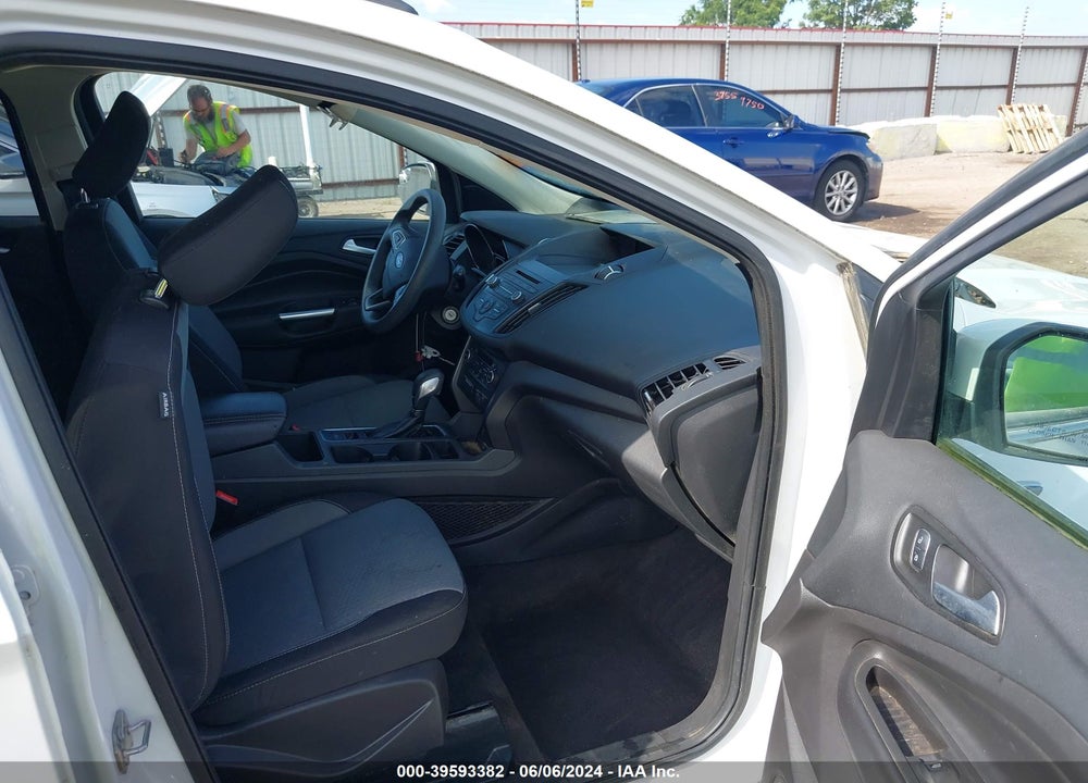 2018 FORD ESCAPE SE VIN: 1FMCU0GD1JUC06489