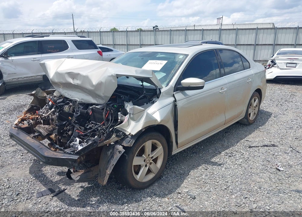 2011 VOLKSWAGEN JETTA 2.0L TDI VIN: 3VWLL7AJ5BM123665