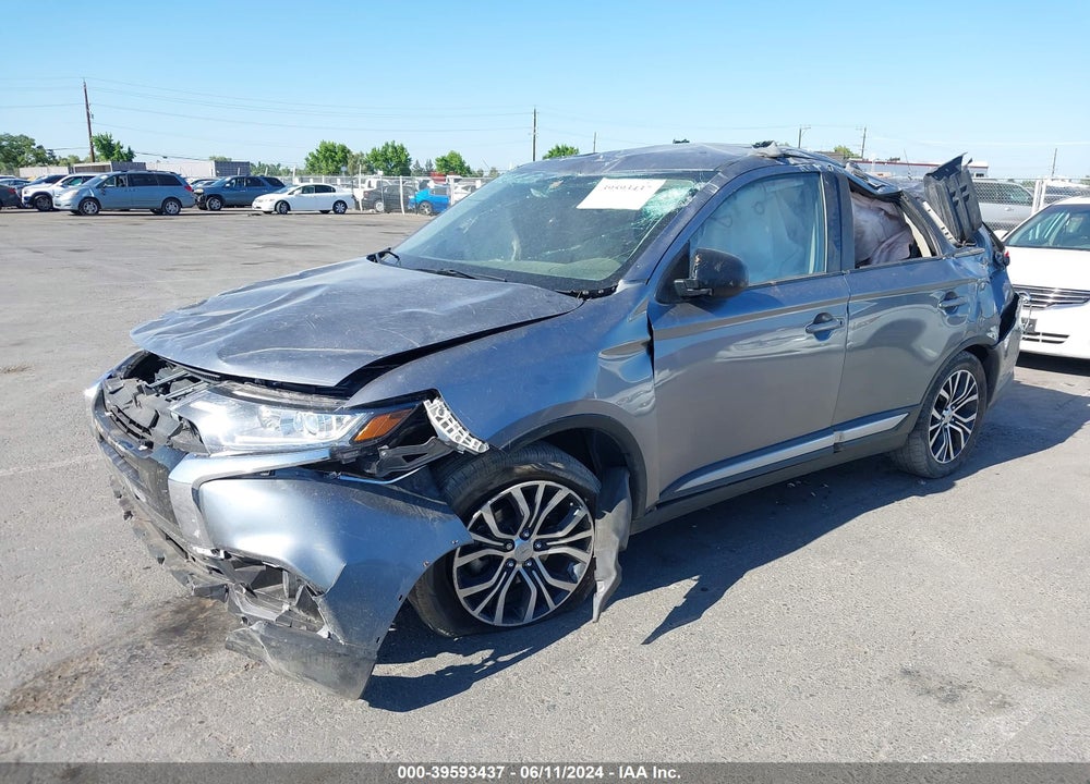 2017 MITSUBISHI OUTLANDER ES VIN: JA4AZ2A33HZ056742