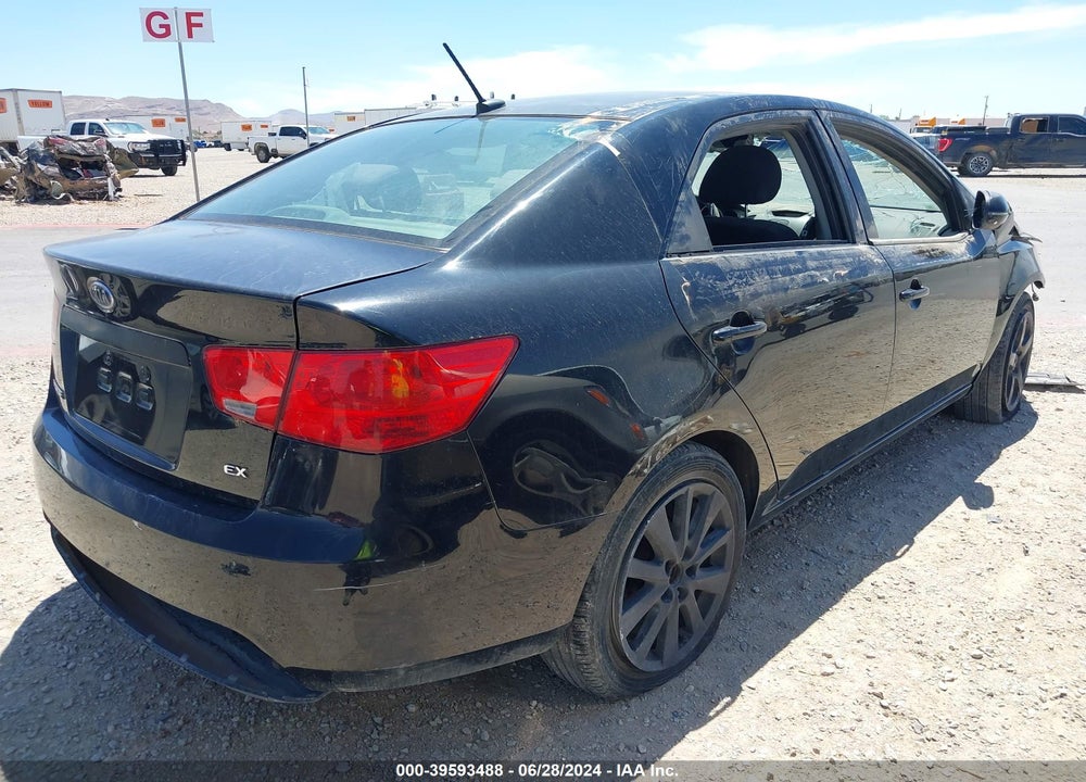 2013 KIA FORTE EX VIN: KNAFU4A28D5646124