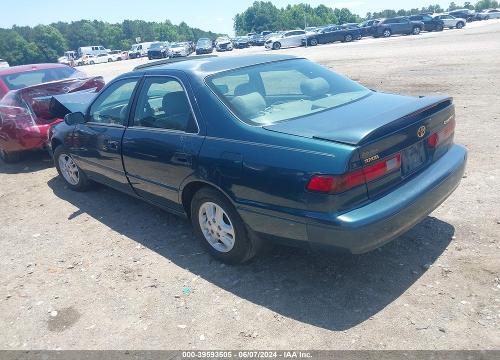 1997 TOYOTA CAMRY LE VIN: 4T1BG22K2VU078337