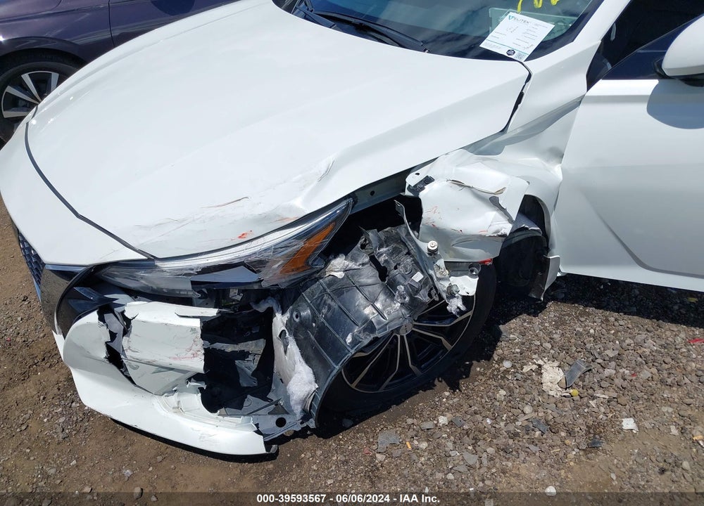 2022 NISSAN ALTIMA SL FWD VIN: 1N4BL4EV4NN303231