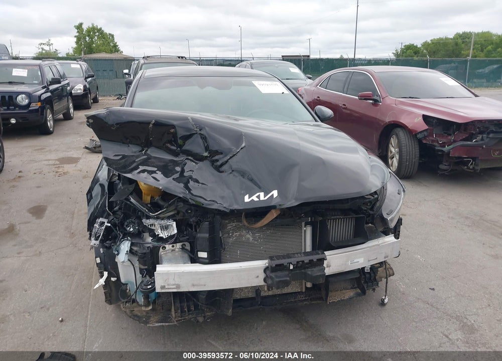 2022 KIA K5 GT LINE VIN: 5XXG64J22NG095719