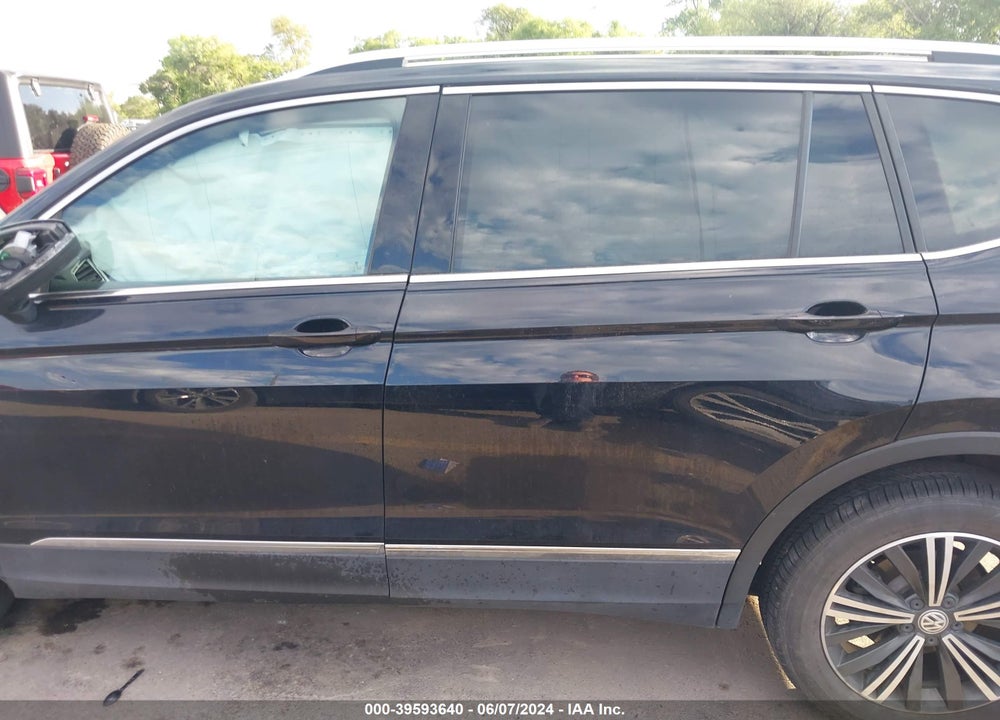 2019 VOLKSWAGEN TIGUAN 2.0T SE/2.0T SEL/2.0T SEL R-LINE/2.0T SEL R-LINE BLACK VIN: 3VV2B7AX4KM091167