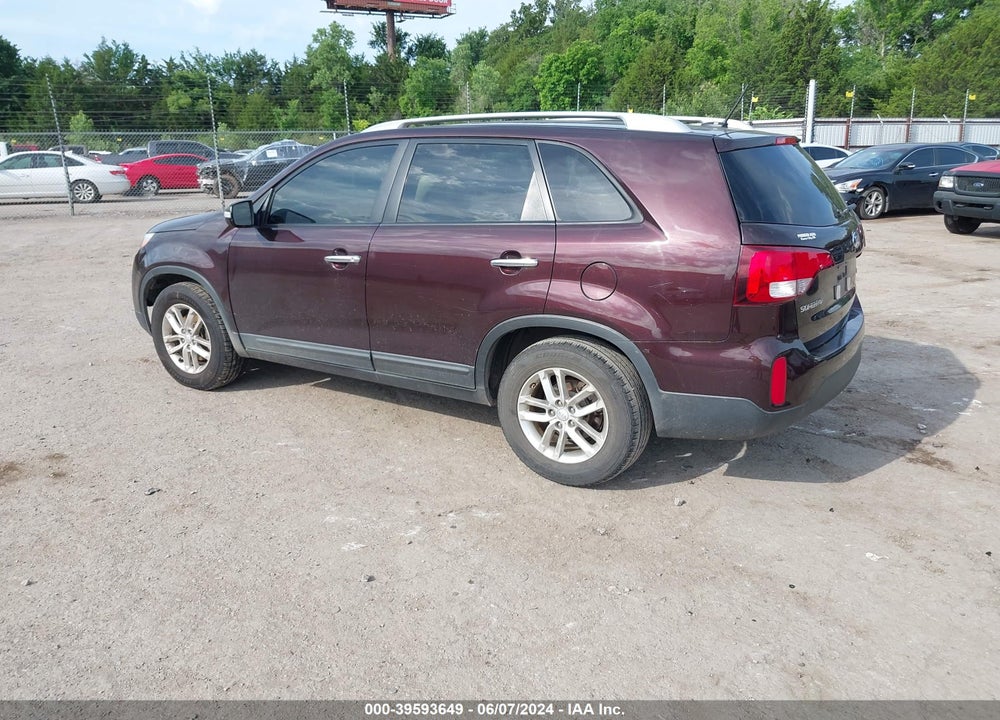 2015 KIA SORENTO LX V6 VIN: 5XYKT4A75FG593456