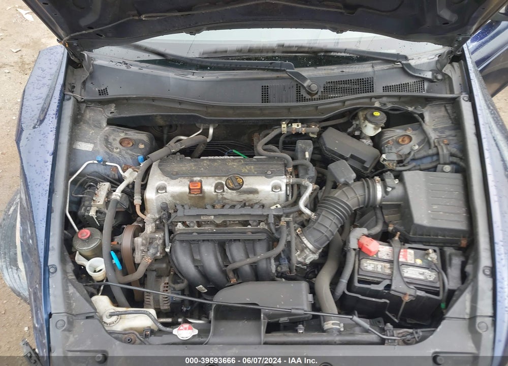 2011 HONDA ACCORD 2.4 LX VIN: 1HGCP2F33BA118807