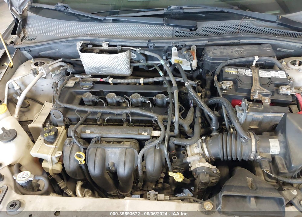 2011 FORD FOCUS SES VIN: 1FAHP3GN3BW102013
