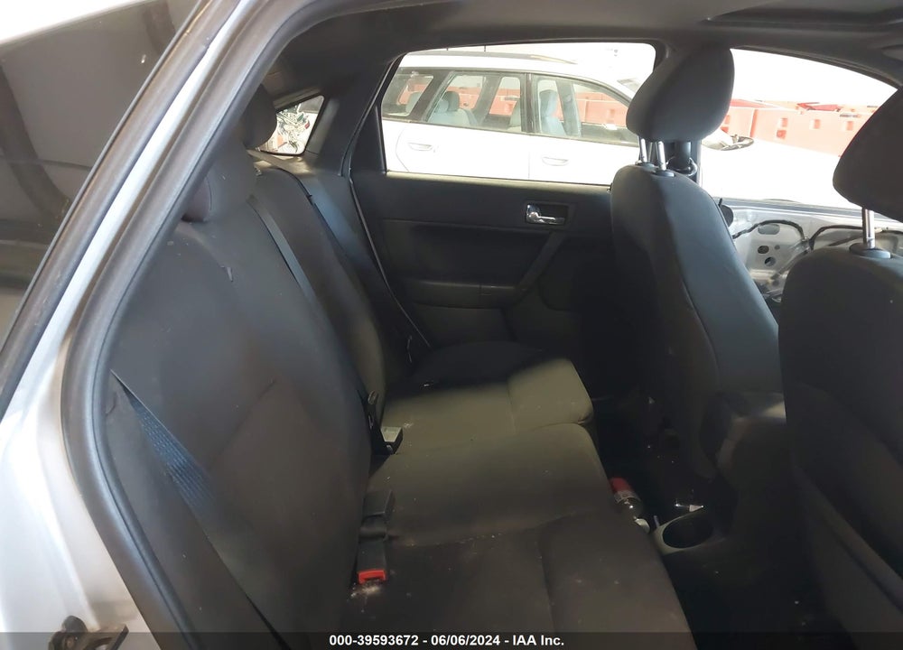 2011 FORD FOCUS SES VIN: 1FAHP3GN3BW102013
