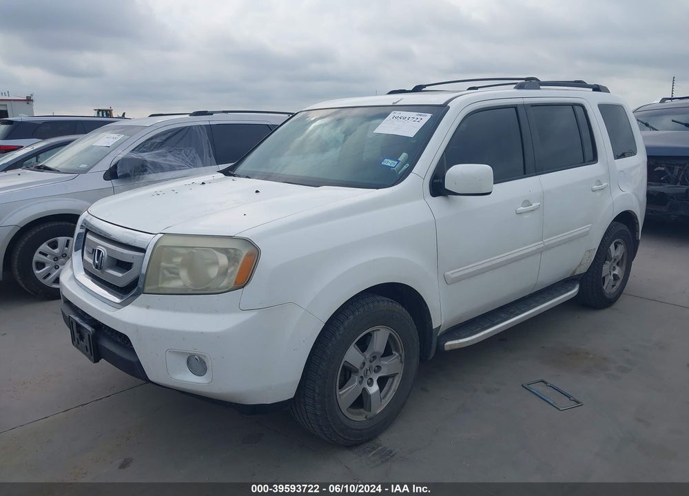 2011 HONDA PILOT EX-L VIN: 5FNYF3H59BB041007