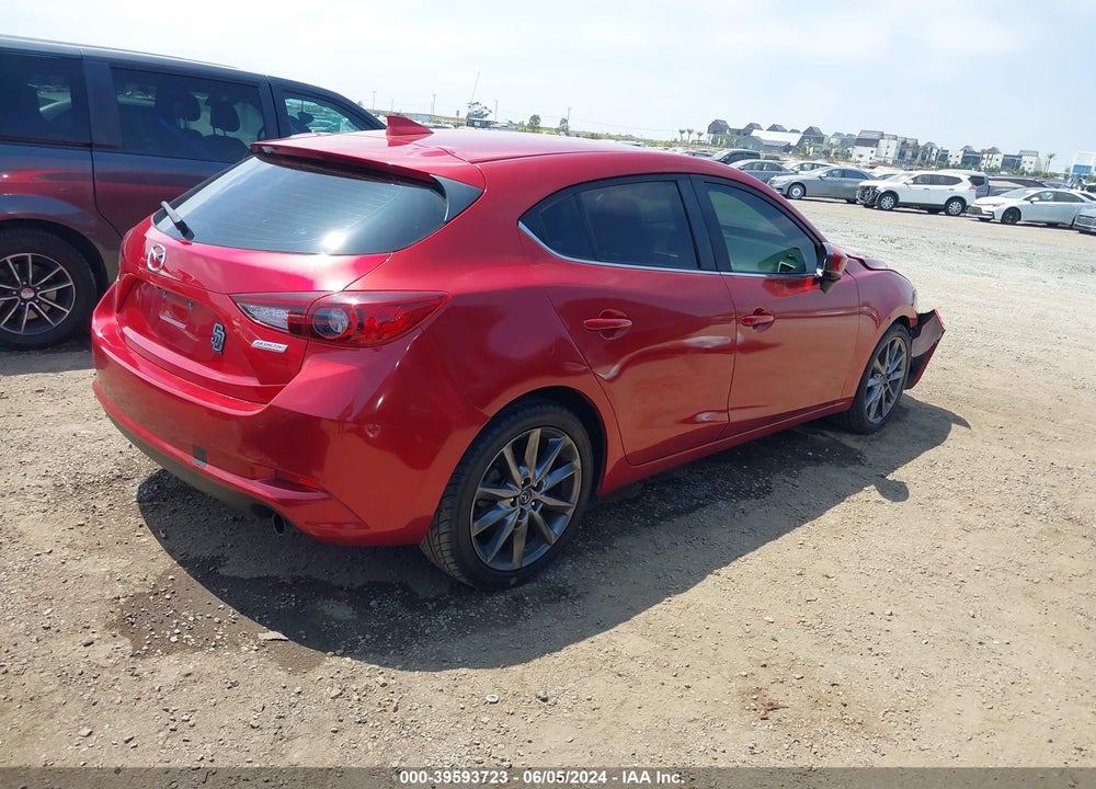 2018 MAZDA 3 TOURING VIN: 3MZBN1L38JM189238
