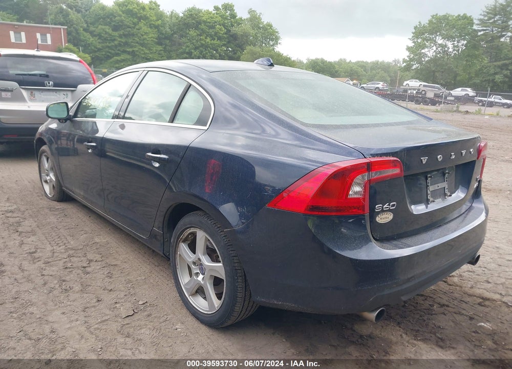 2013 VOLVO S60 T5/T5 PLATINUM/T5 PREMIER/T5 PREMIER PLUS VIN: YV1612FH2D2188542