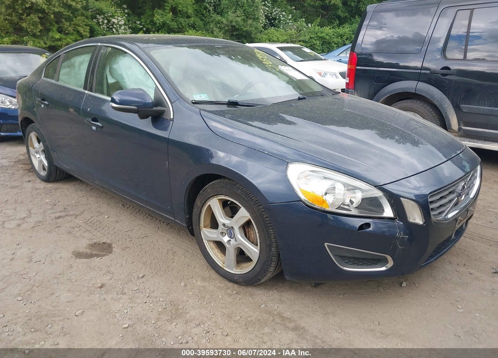 2013 VOLVO S60 T5/T5 PLATINUM/T5 PREMIER/T5 PREMIER PLUS VIN: YV1612FH2D2188542
