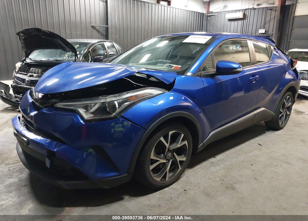 2019 TOYOTA C-HR XLE VIN: NMTKHMBX6KR078526