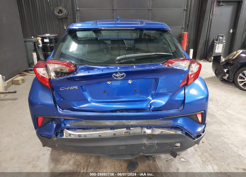 2019 TOYOTA C-HR XLE VIN: NMTKHMBX6KR078526
