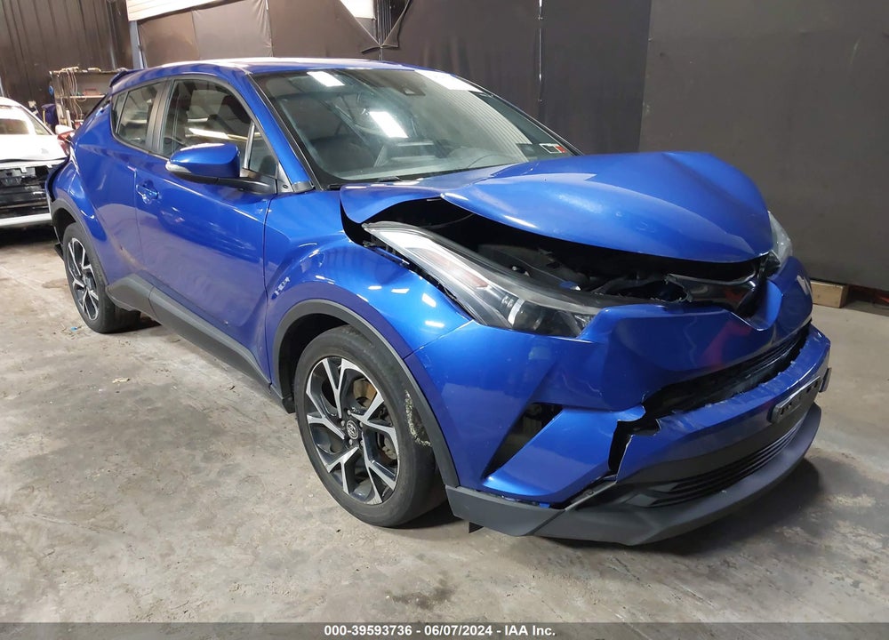2019 TOYOTA C-HR XLE VIN: NMTKHMBX6KR078526