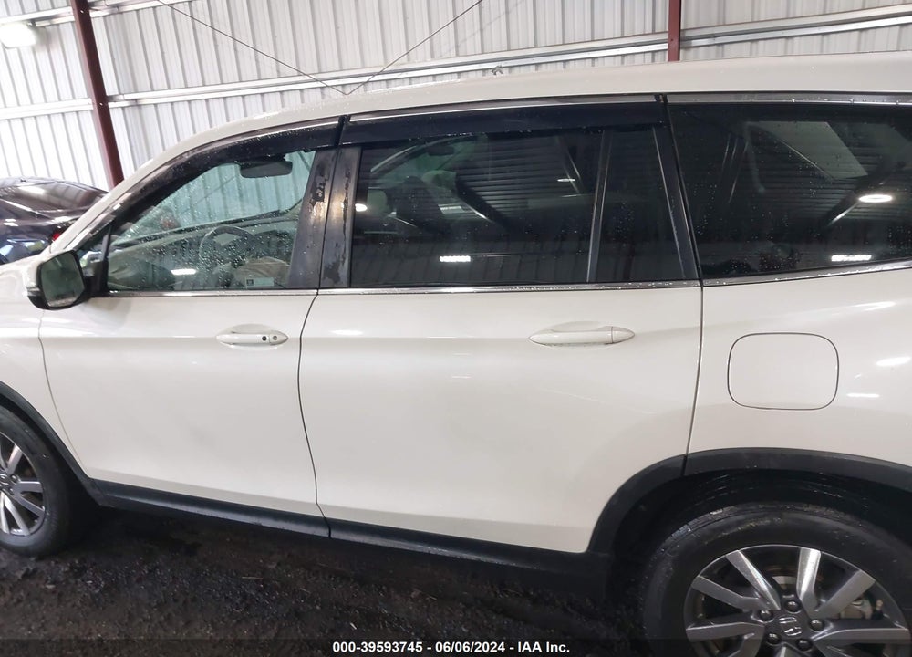 2019 HONDA PILOT EX-L VIN: 5FNYF6H5XKB055287