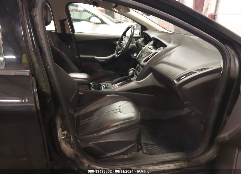 2014 FORD FOCUS SE VIN: 1FADP3F2XEL247416