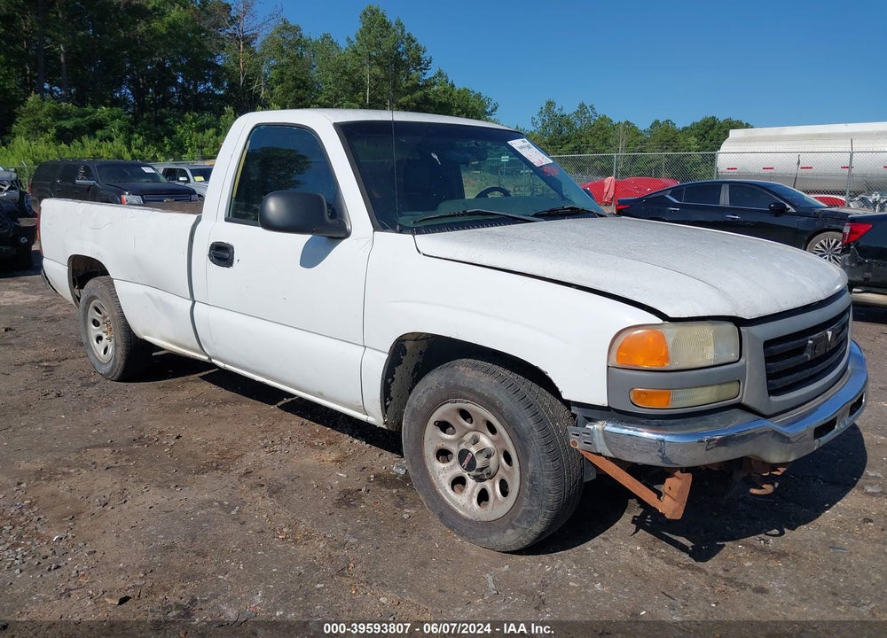 2005 GMC SIERRA 1500 WORK TRUCK VIN: 1GTEC14TX5Z267561