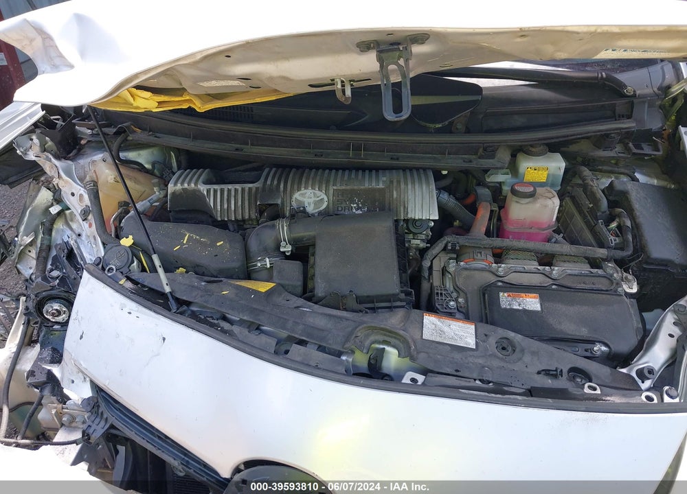2015 TOYOTA PRIUS TWO VIN: JTDKN3DU0F0438678