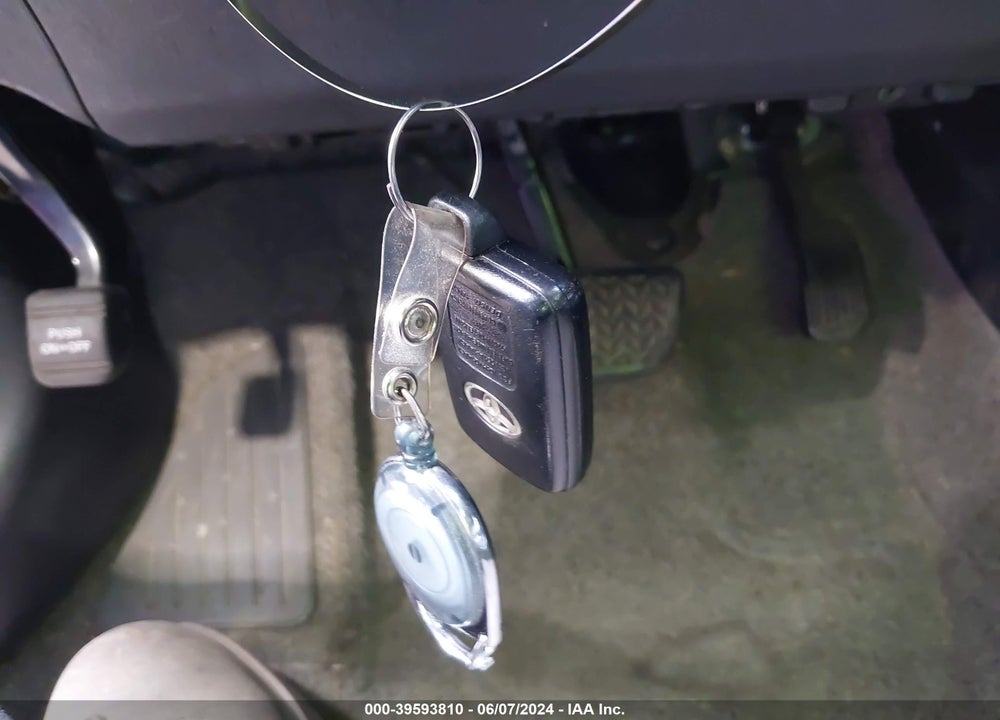 2015 TOYOTA PRIUS TWO VIN: JTDKN3DU0F0438678