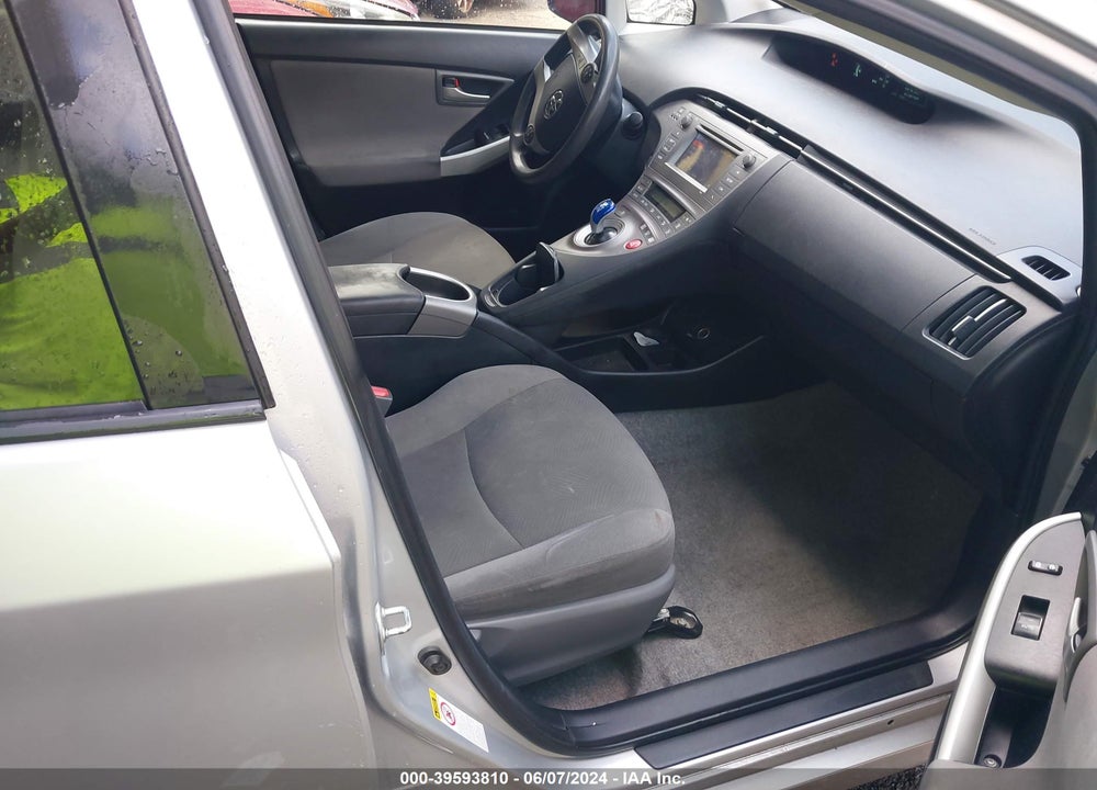 2015 TOYOTA PRIUS TWO VIN: JTDKN3DU0F0438678