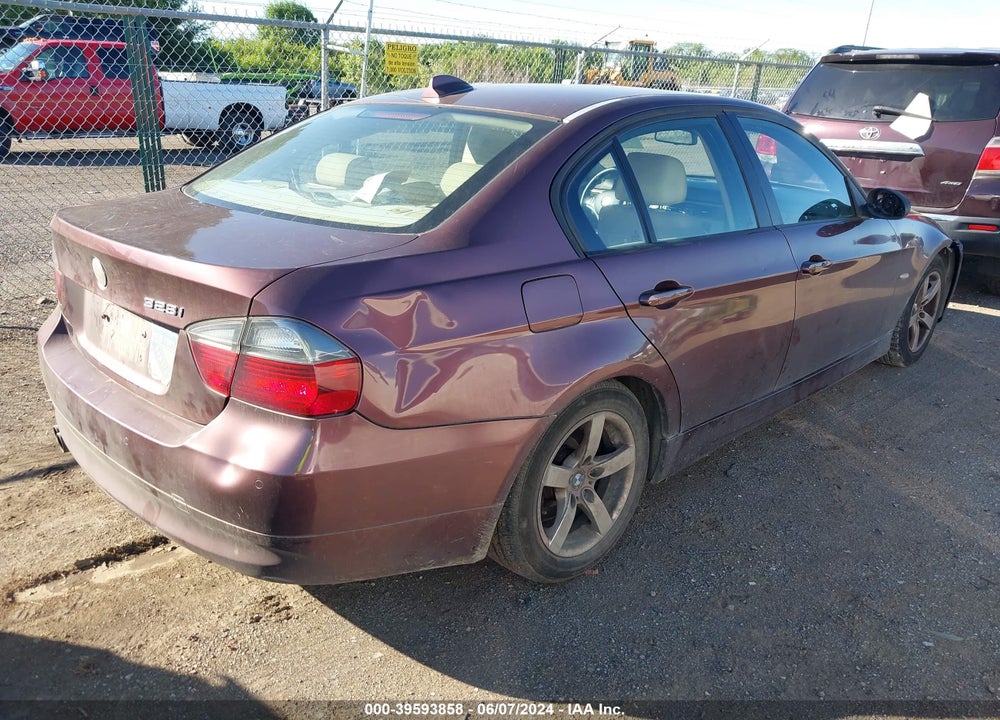 2007 BMW 328I VIN: WBAVA37577NE29378