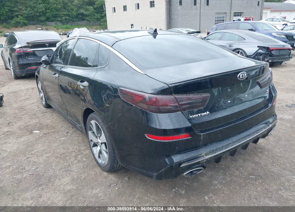 2019 KIA OPTIMA S VIN: 5XXGT4L35KG320225