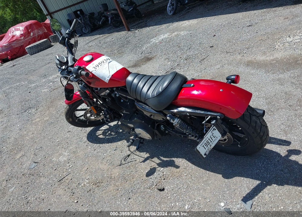 2018 HARLEY-DAVIDSON XL883 IRON 883 VIN: 1HD4LE215JC424395