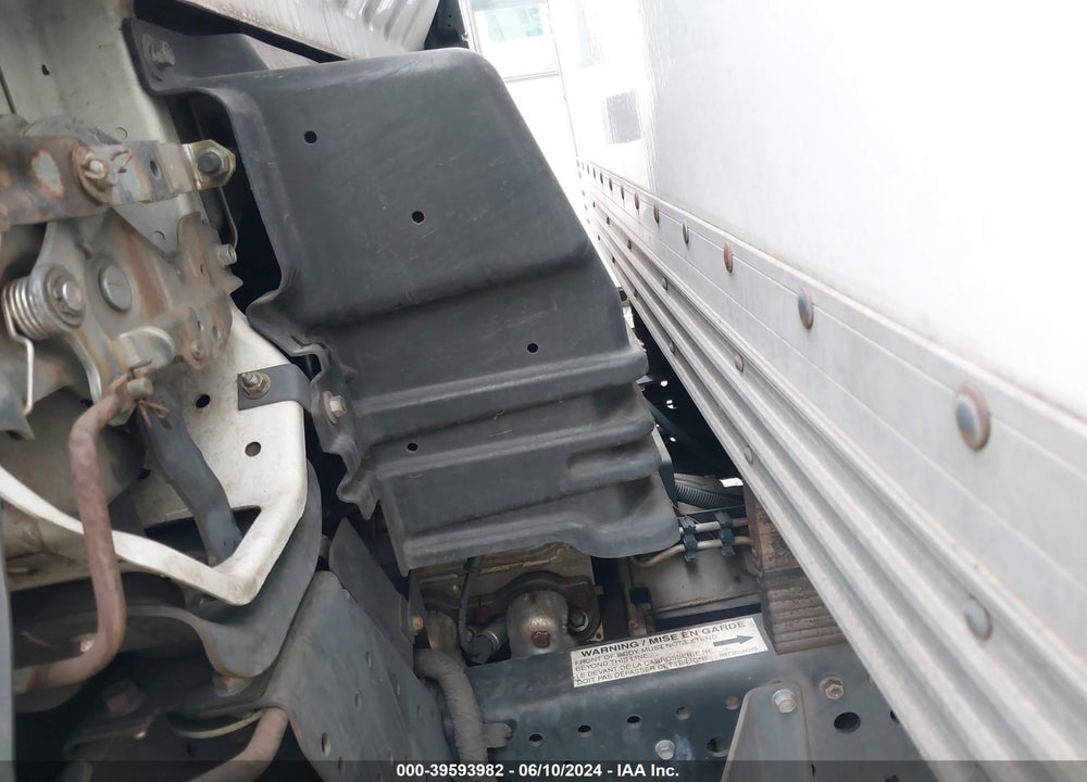2013 ISUZU NPR HD GAS REG VIN: 54DC4W1B5DS803333