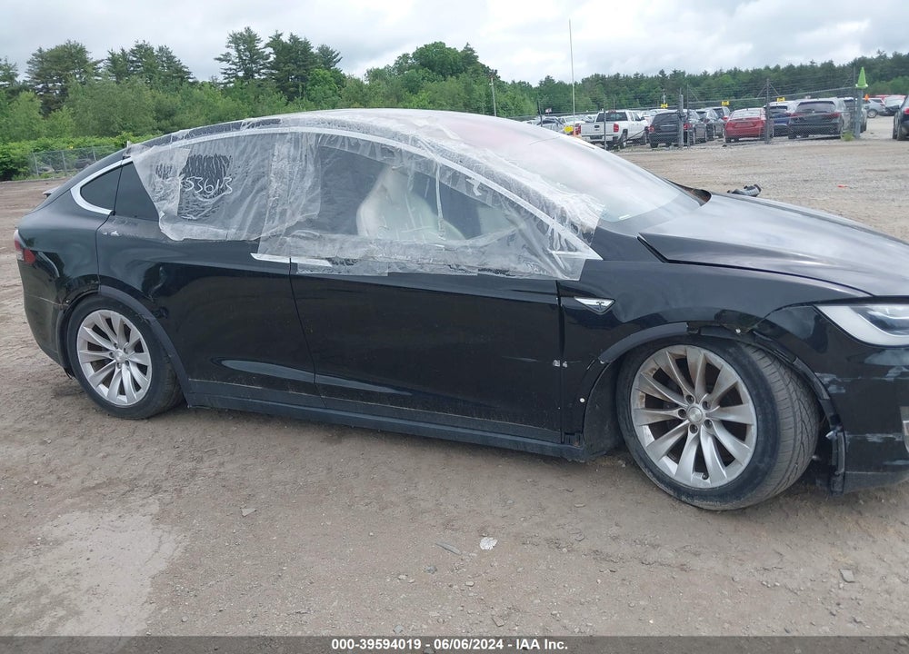 2016 TESLA MODEL X 60D/70D/75D/90D/P100D VIN: 5YJXCBE25GF004715