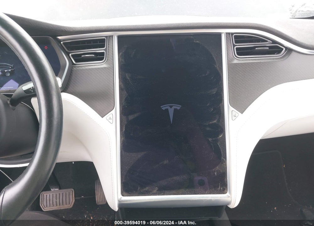 2016 TESLA MODEL X 60D/70D/75D/90D/P100D VIN: 5YJXCBE25GF004715