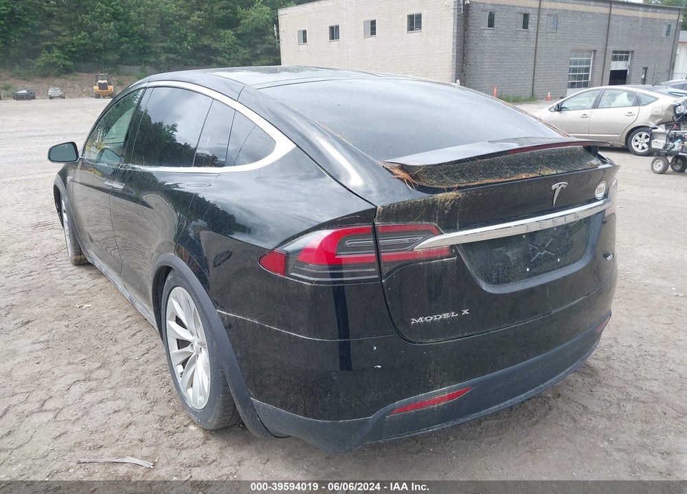 2016 TESLA MODEL X 60D/70D/75D/90D/P100D VIN: 5YJXCBE25GF004715