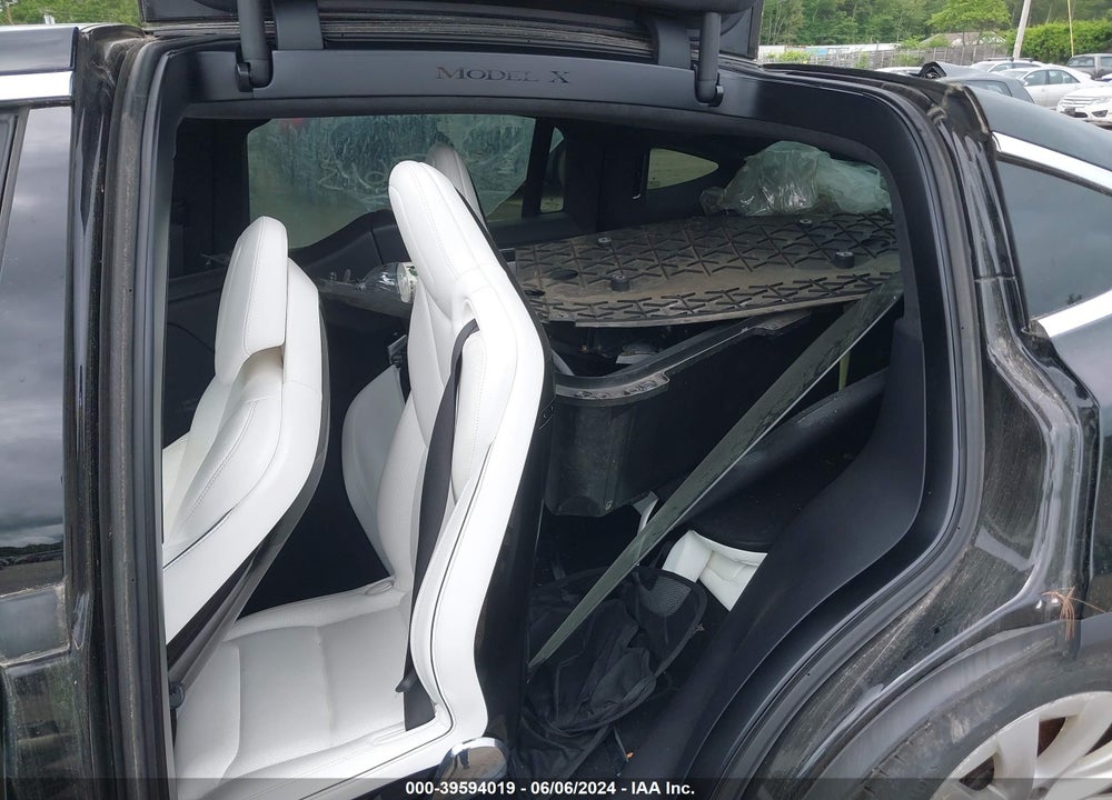 2016 TESLA MODEL X 60D/70D/75D/90D/P100D VIN: 5YJXCBE25GF004715