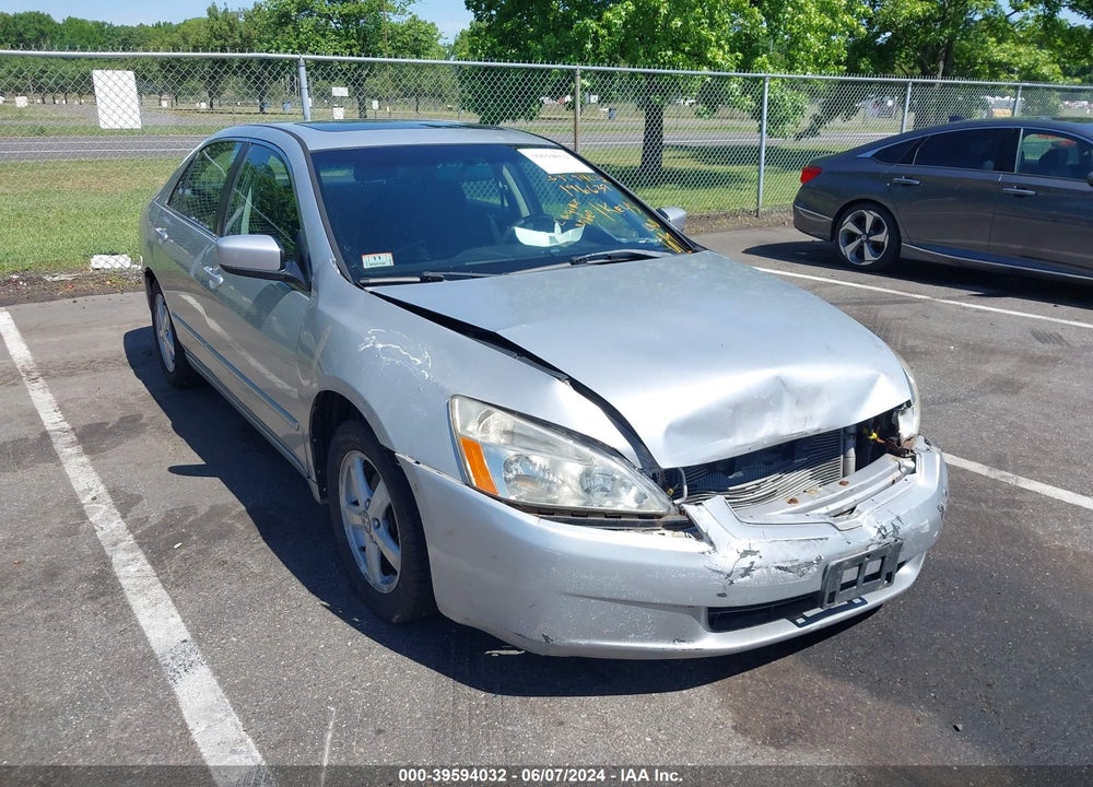 2004 HONDA ACCORD 2.4 EX VIN: 1HGCM56784A001448