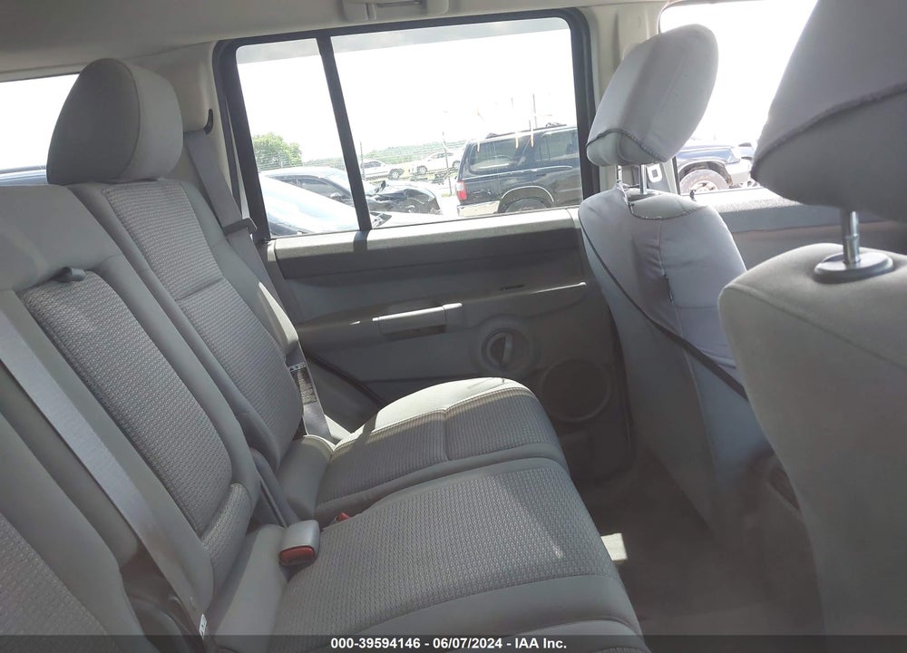2007 JEEP COMMANDER SPORT VIN: 1J8HG48K47C656845