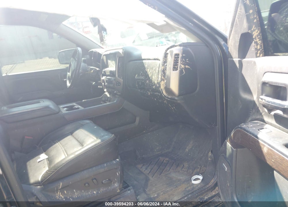 2018 GMC SIERRA 1500 DENALI VIN: 3GTU2PEJ7JG481805