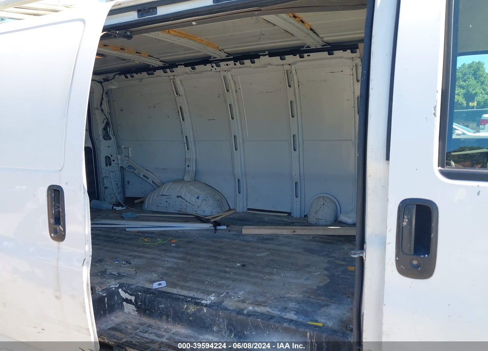 2005 CHEVROLET EXPRESS VIN: 1GCGG25V351232829