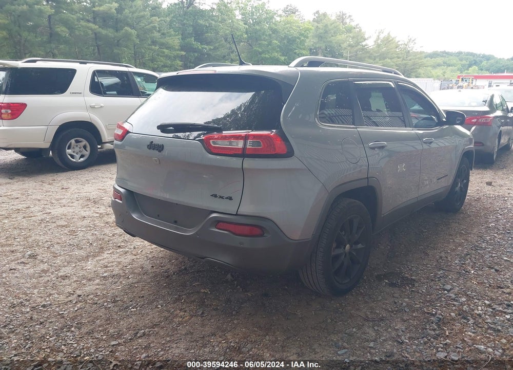 2014 JEEP CHEROKEE LATITUDE VIN: 1C4PJLCB8EW303459