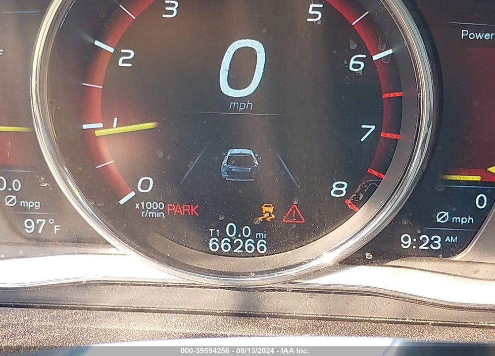 2015 VOLVO XC60 T5 PLATINUM VIN: YV440MDM3F2676538