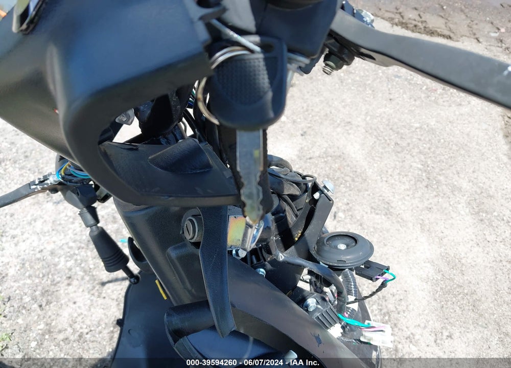 2022 JBLC 50CC VIN: L2BB9NCC8NB720038