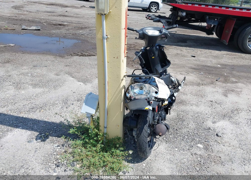 2022 JBLC 50CC VIN: L2BB9NCC8NB720038